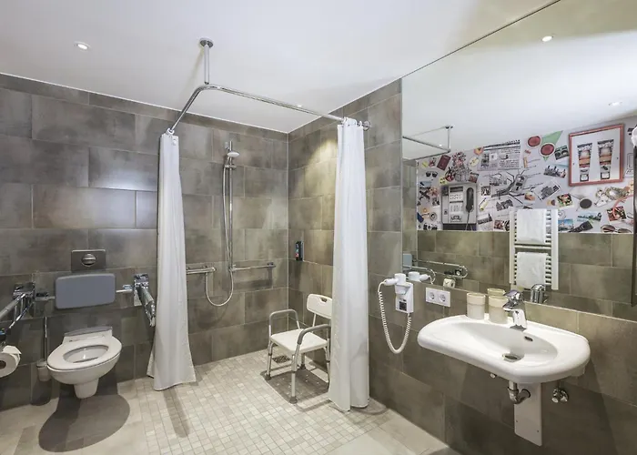 - The Niu, Coin Frankfurt Ostend By Ihg Hotel 3*