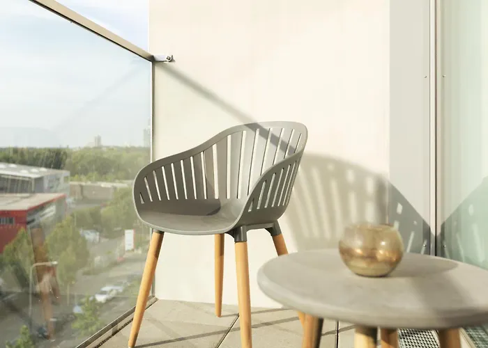 - The Niu, Coin Frankfurt Ostend By Ihg Hotel 3*