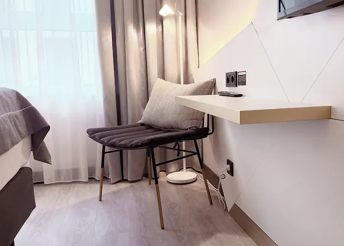 - The Niu, Coin Frankfurt Ostend By Ihg Hotel 3*
